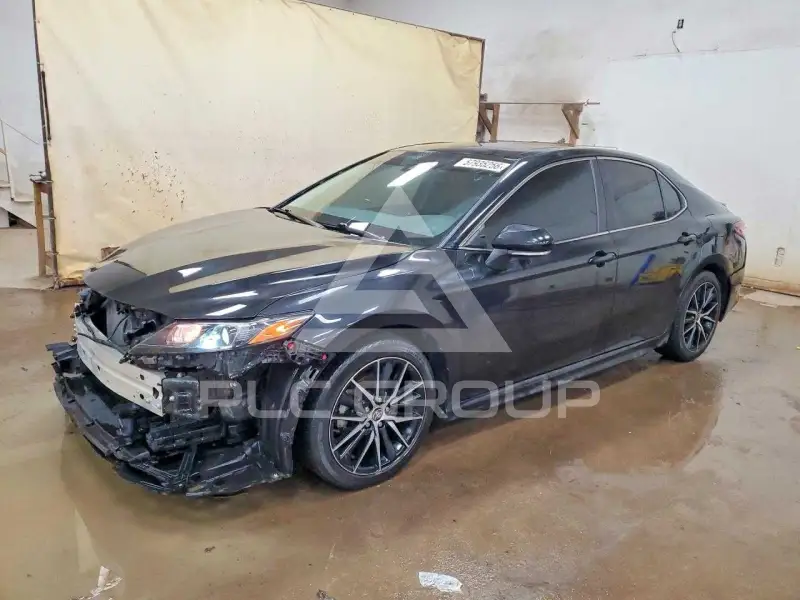 2022 Toyota CAMRY фото