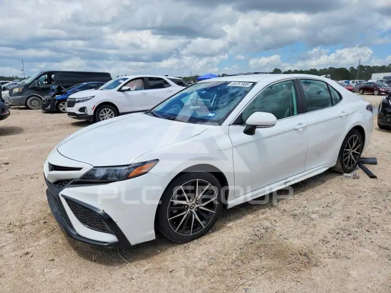 2022 Toyota CAMRY фото