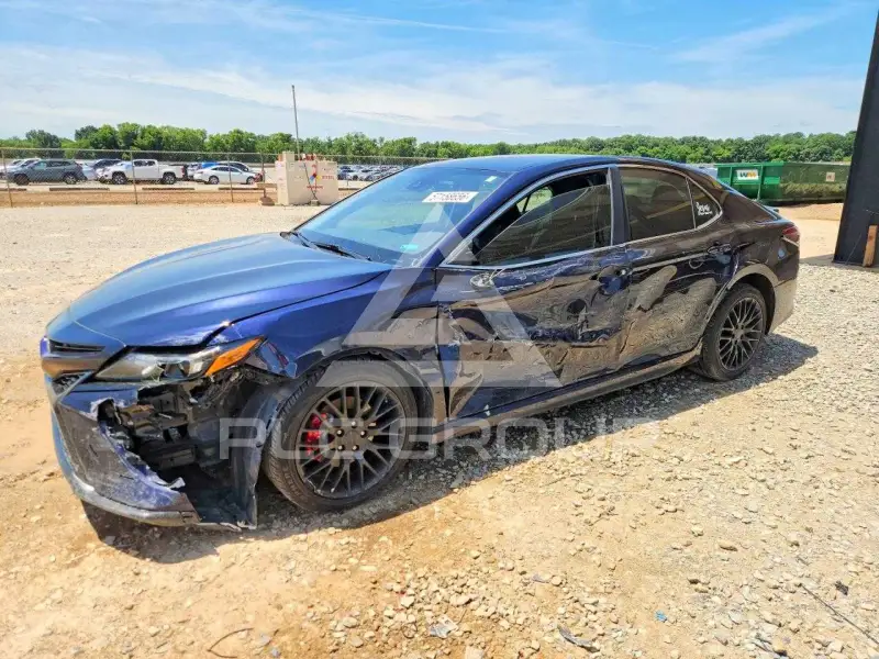 2022 Toyota CAMRY фото