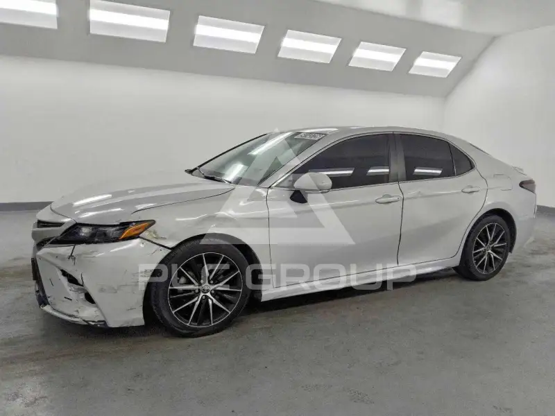 2022 Toyota CAMRY фото