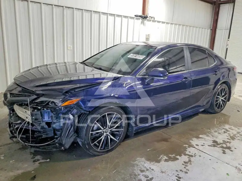2022 Toyota CAMRY фото