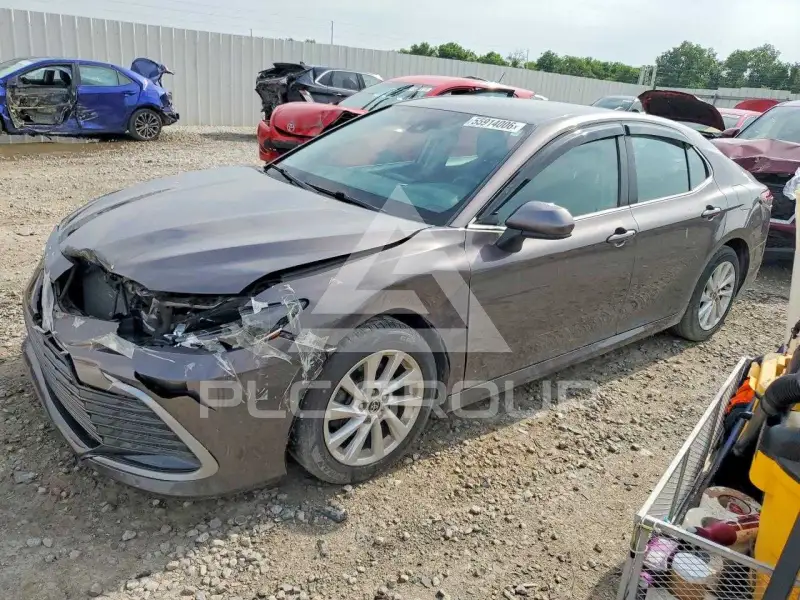 2022 Toyota CAMRY фото