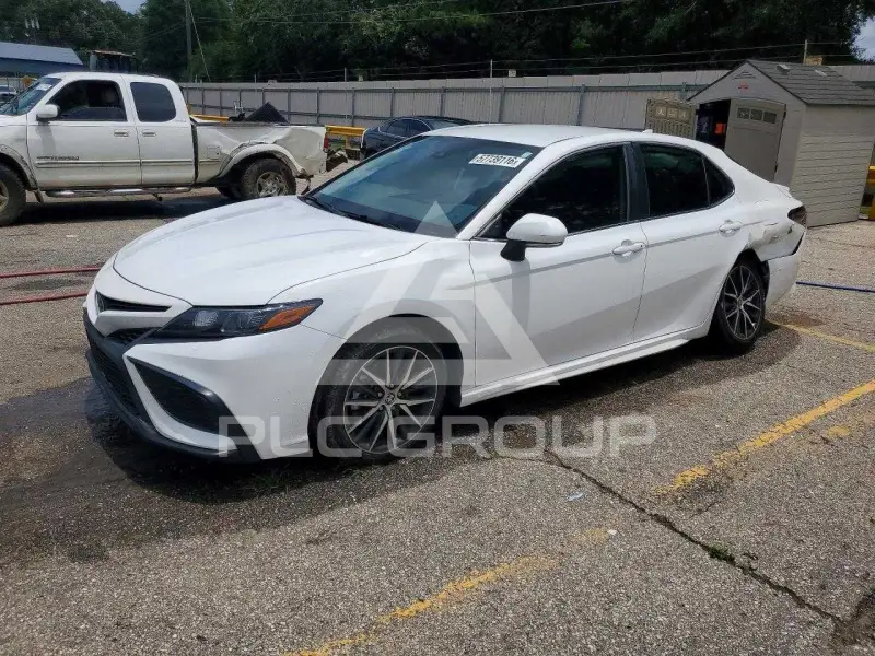 2022 Toyota CAMRY photo