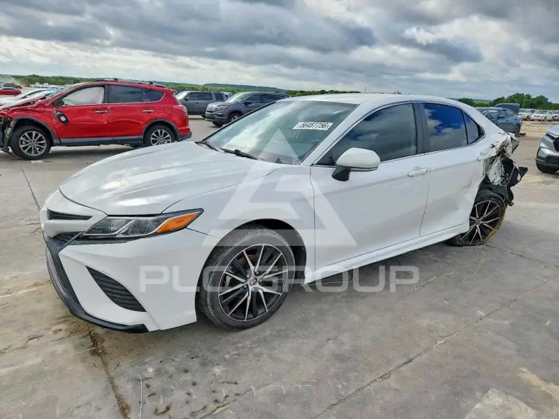 2022 Toyota CAMRY photo