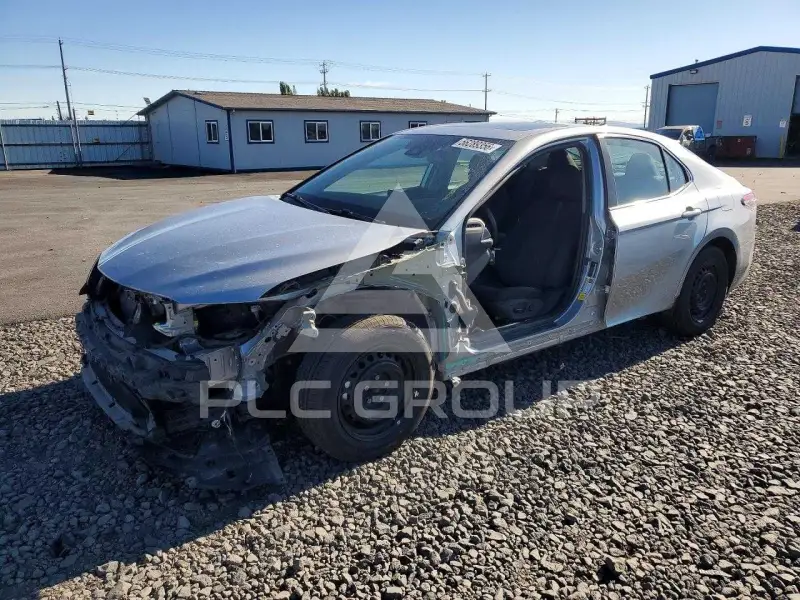 2022 Toyota CAMRY фото