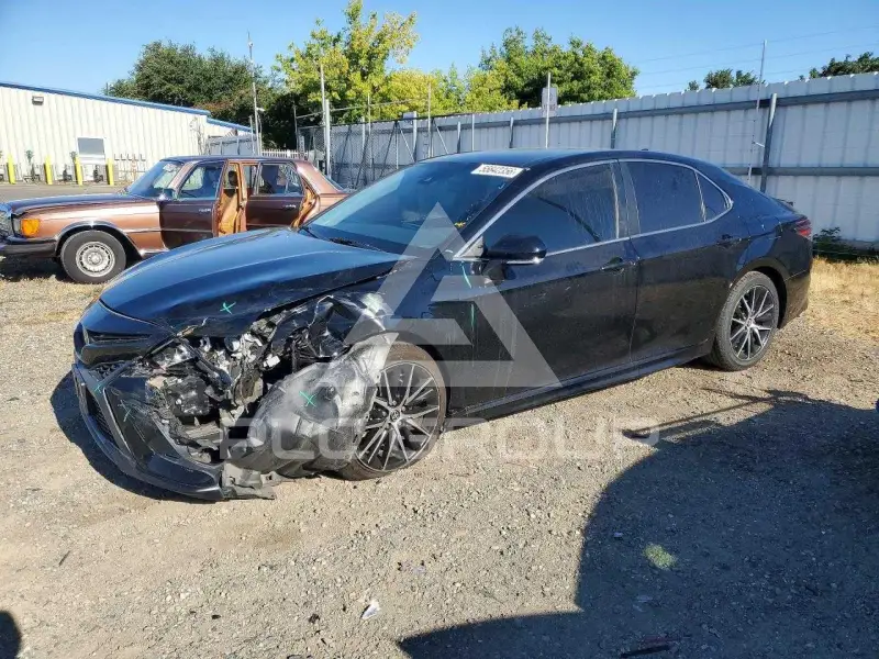 2022 Toyota CAMRY photo