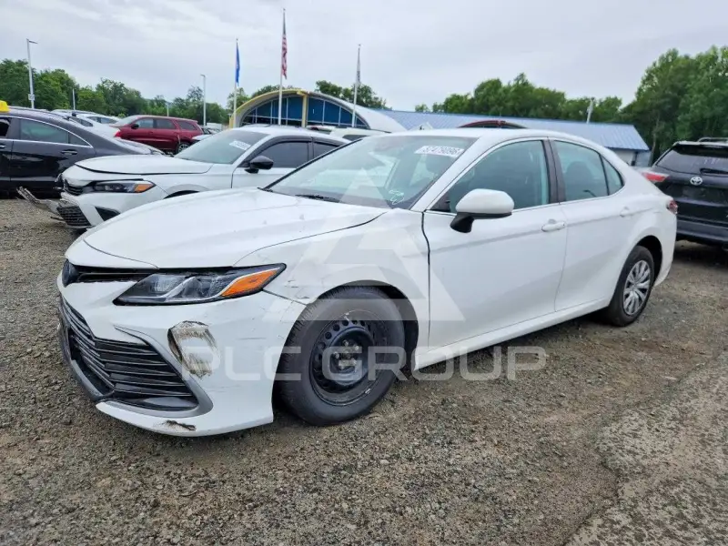 2022 Toyota CAMRY фото