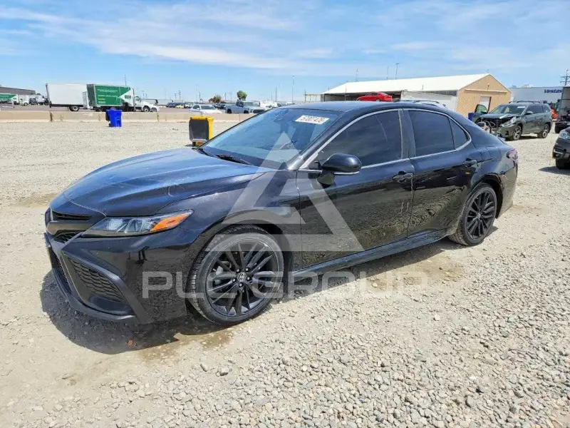 2022 Toyota CAMRY photo