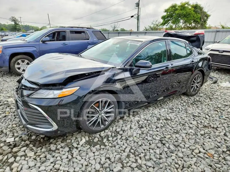 2022 Toyota CAMRY фото