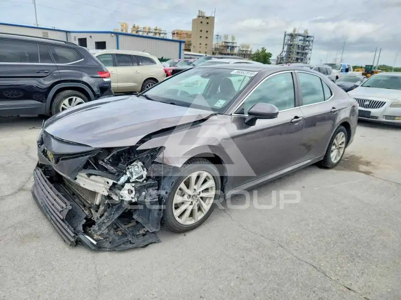 2022 Toyota CAMRY photo