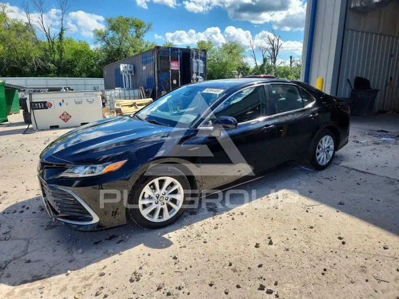 2022 Toyota CAMRY фото