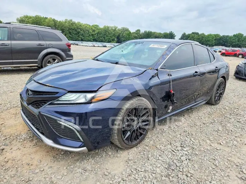 2022 Toyota CAMRY photo