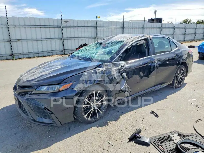 2022 Toyota CAMRY photo