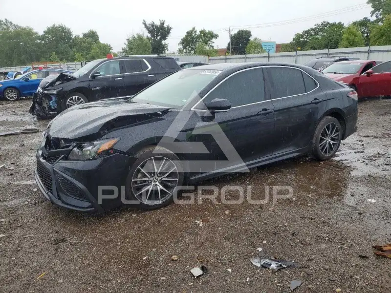 2022 Toyota CAMRY фото