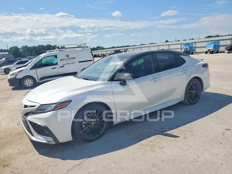 2022 Toyota CAMRY фото