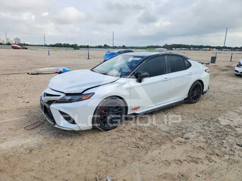 2022 Toyota CAMRY photo