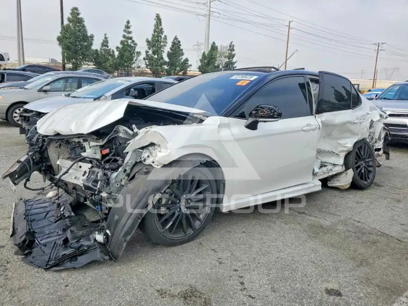 2022 Toyota CAMRY photo