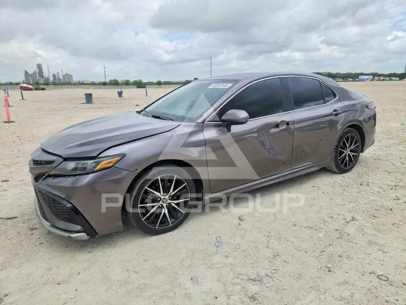 2022 Toyota CAMRY фото