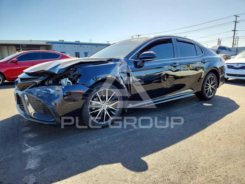 2022 Toyota CAMRY фото