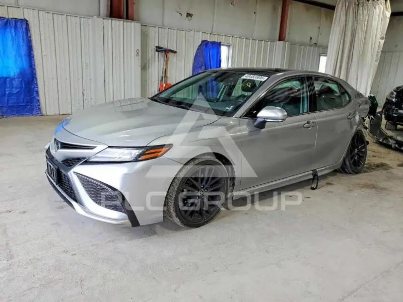 2022 Toyota CAMRY photo