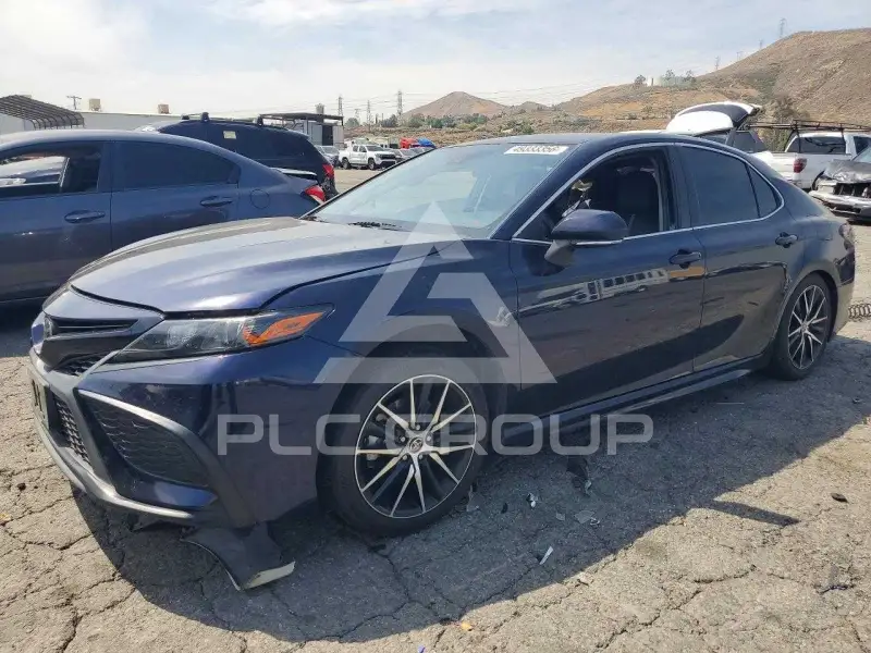 2022 Toyota CAMRY фото