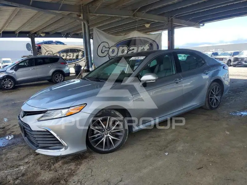 2022 Toyota CAMRY photo