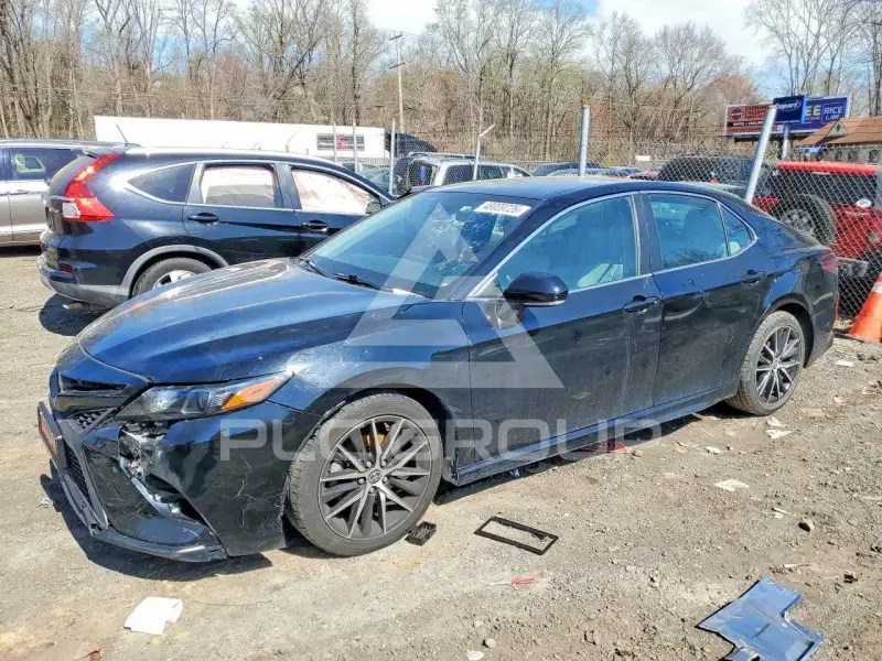 2022 Toyota CAMRY фото