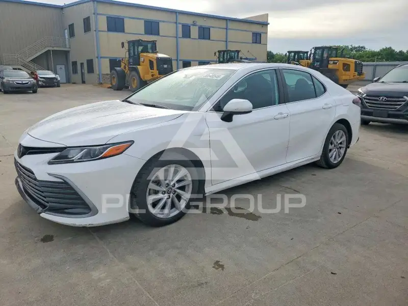 2022 Toyota CAMRY фото