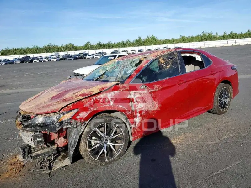 2022 Toyota CAMRY фото