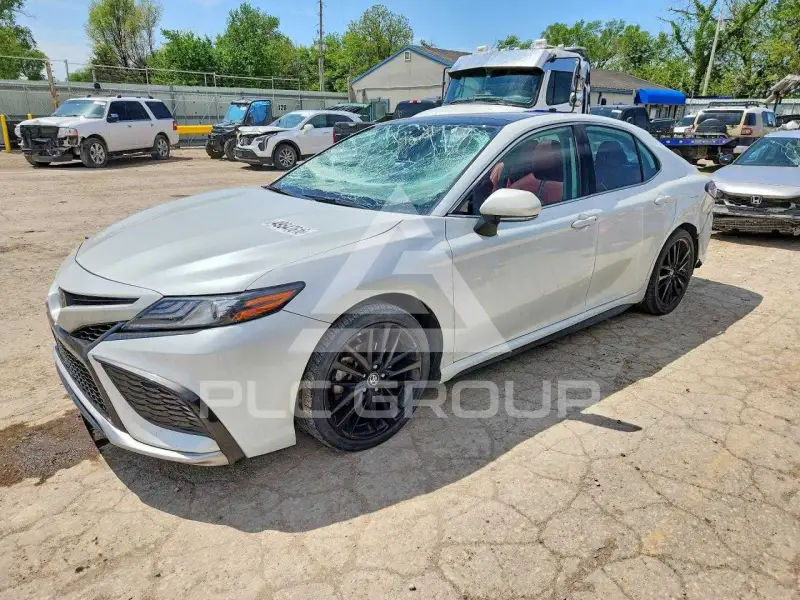 2022 Toyota CAMRY фото