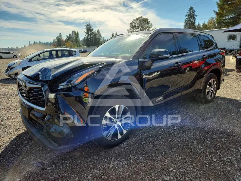 2022 Toyota Highlander фото