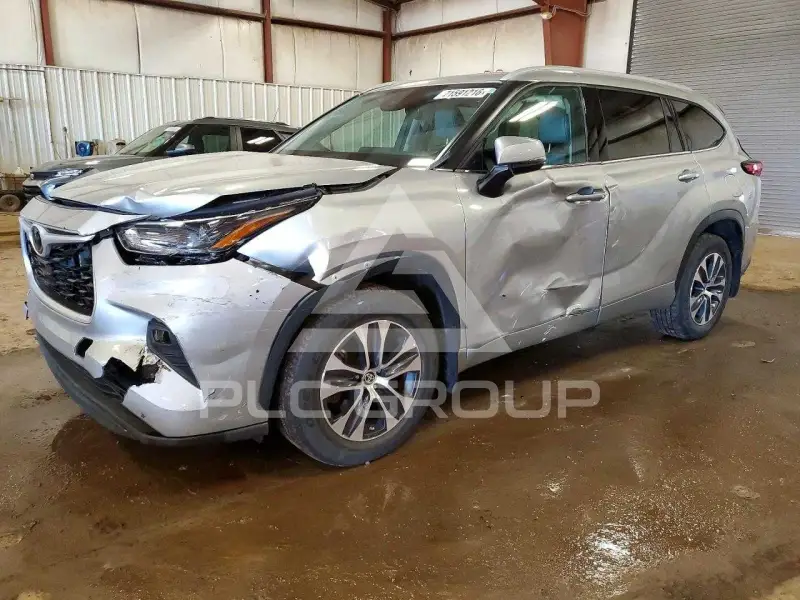 2022 Toyota Highlander фото