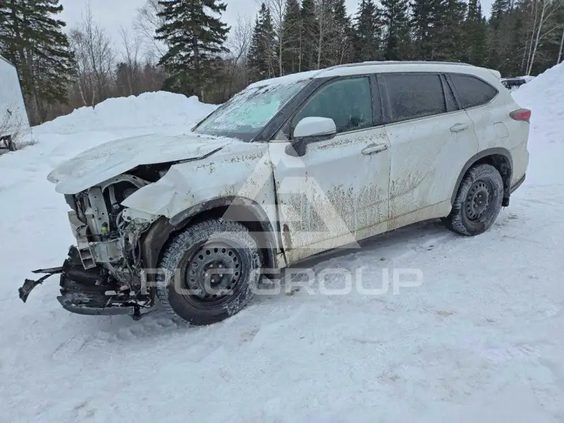2022 Toyota Highlander photo