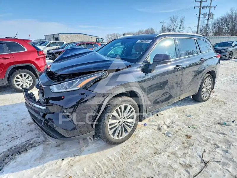 2022 Toyota Highlander photo