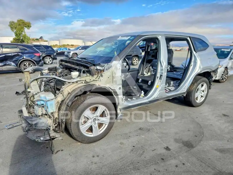 2022 Toyota Highlander фото