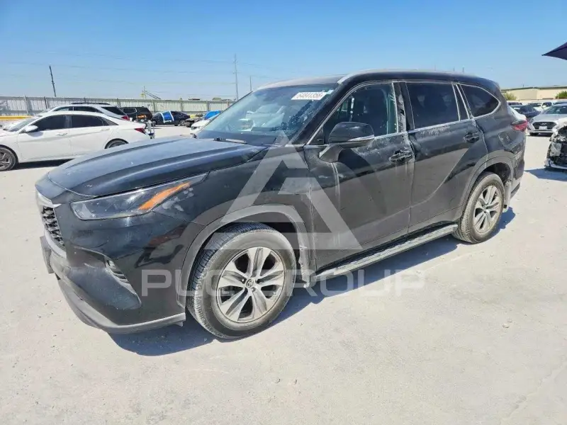 2022 Toyota Highlander фото