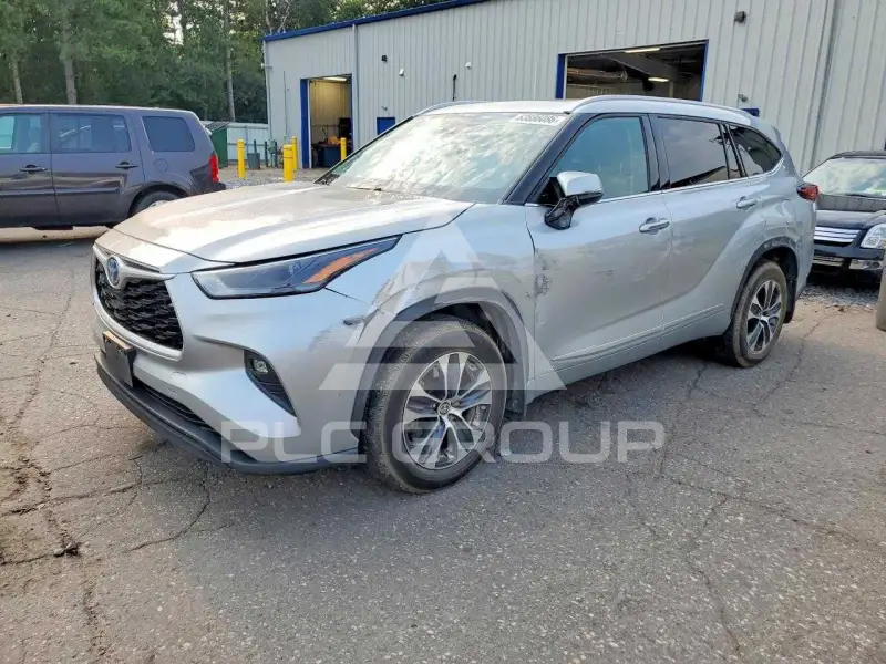 2022 Toyota Highlander фото