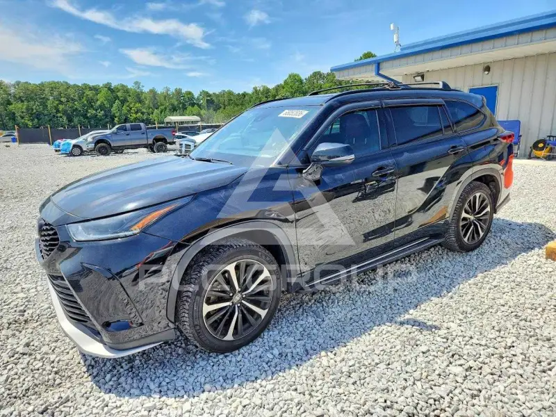 2022 Toyota Highlander фото