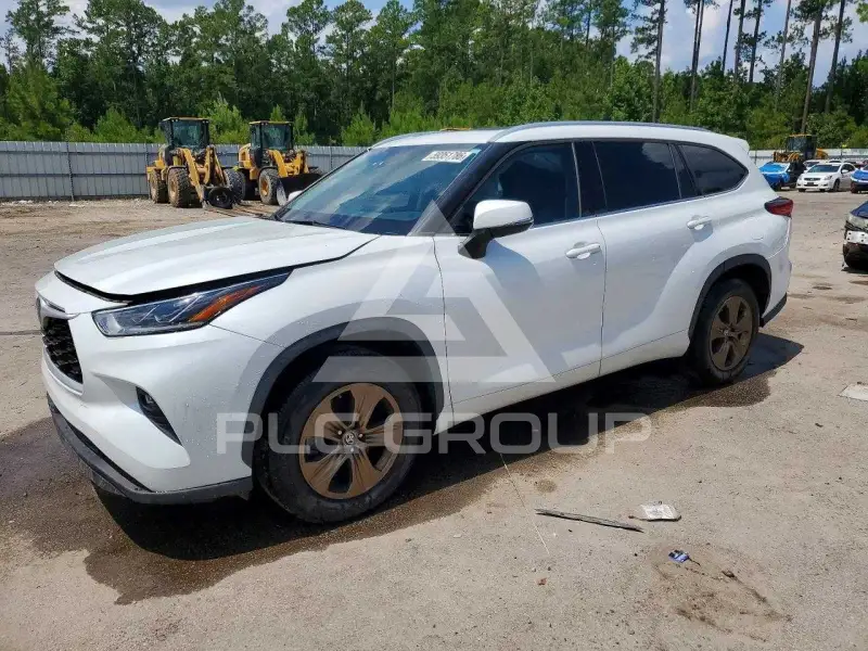 2022 Toyota Highlander фото