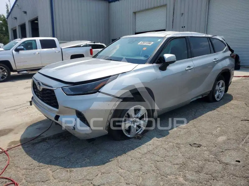 2022 Toyota Highlander фото
