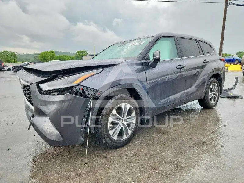 2022 Toyota Highlander фото