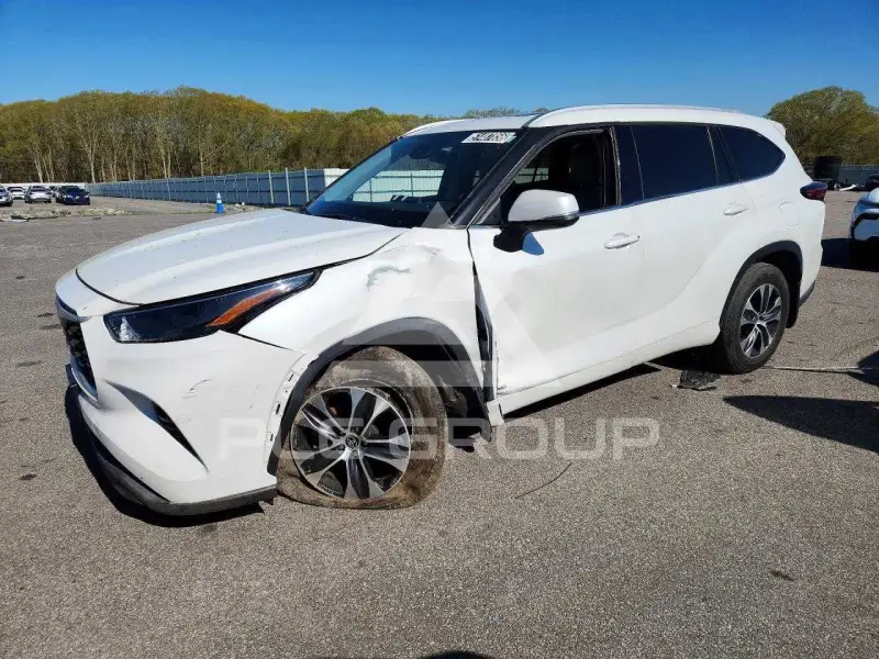 2022 Toyota Highlander фото
