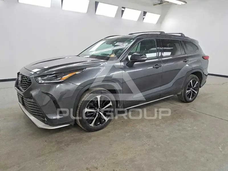 2022 Toyota Highlander фото