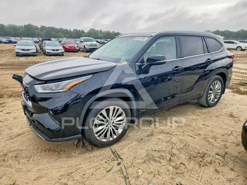 2022 Toyota Highlander фото