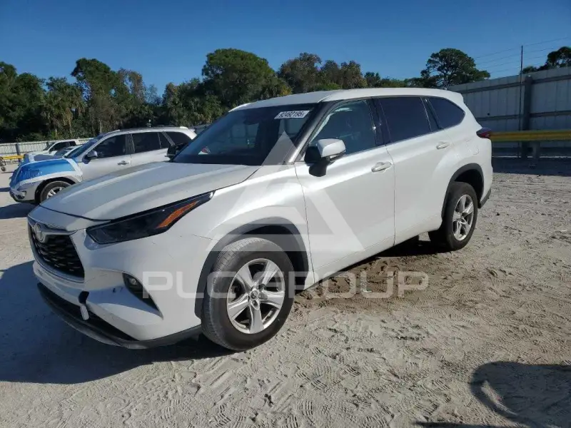 2022 Toyota Highlander фото