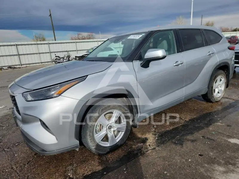 2022 Toyota Highlander фото