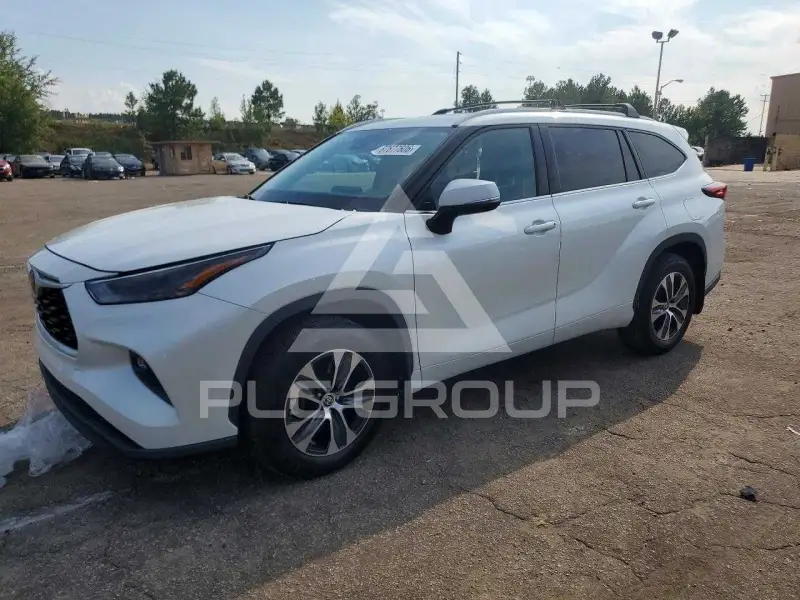 2022 Toyota Highlander фото