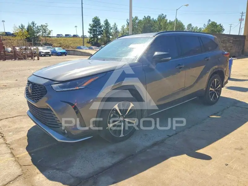 2022 Toyota Highlander фото