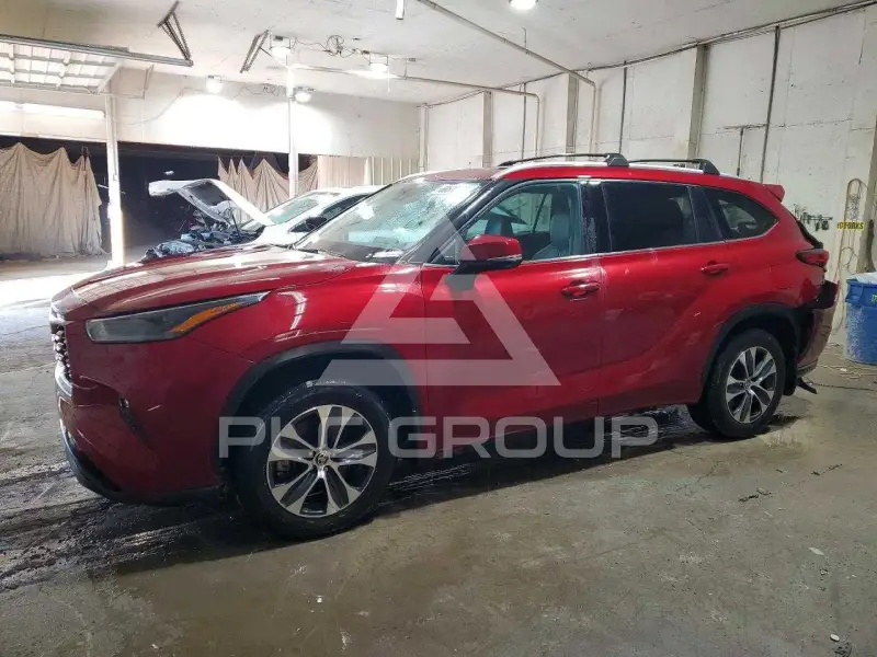 2022 Toyota Highlander фото