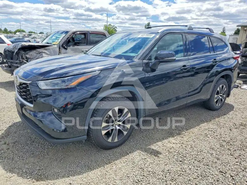 2022 Toyota Highlander фото